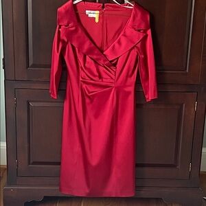 Kay Unger Elegant Deep Red/Wine Long Sleeve Dress
